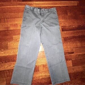 Izod Men's Gray Chinos Size 36x32